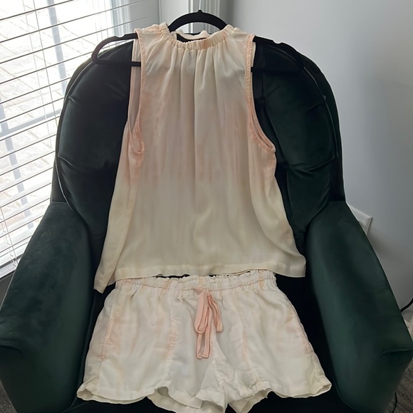 Bella Dahl Other - Bella Dahl Lounge/Sleep set